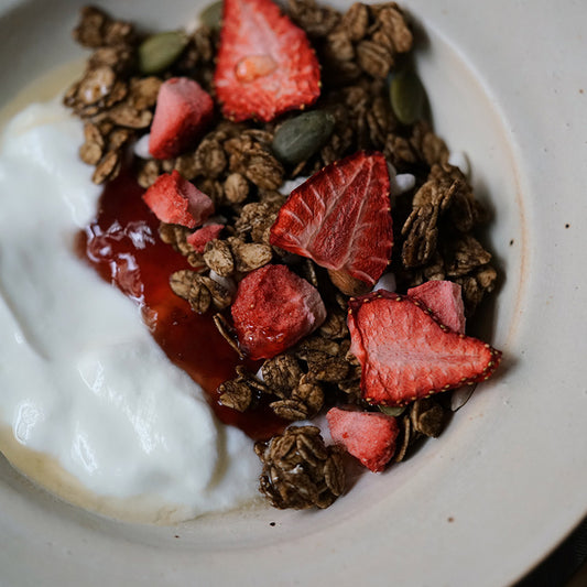 草莓焙茶穀麥脆片