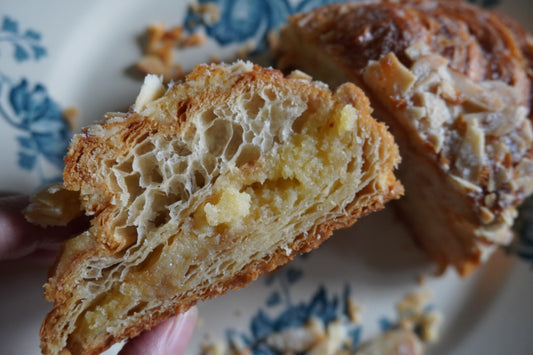 已結團【KANG】台北超強新星、黃仁勳最愛可頌烘焙坊!