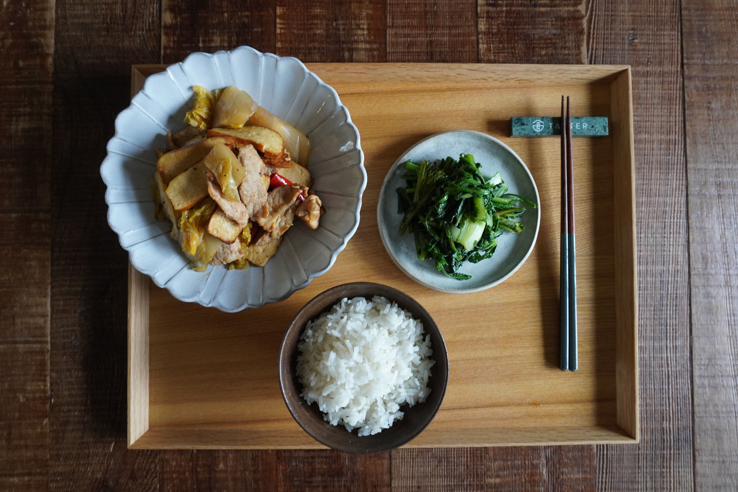 【限量套組】Liz關鍵詞2:美食家與美食評論 - Liz親簽版+Taster限定蛇紋石筷架*1(市值$580)