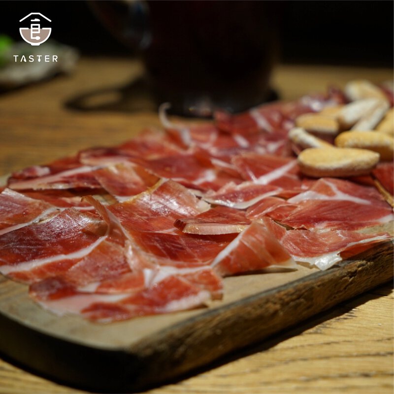 CINCO JOTAS 5J 西班牙橡子飼養100%純種伊比利豬火腿