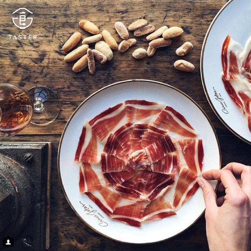 CINCO JOTAS 5J 西班牙橡子飼養100%純種伊比利豬火腿