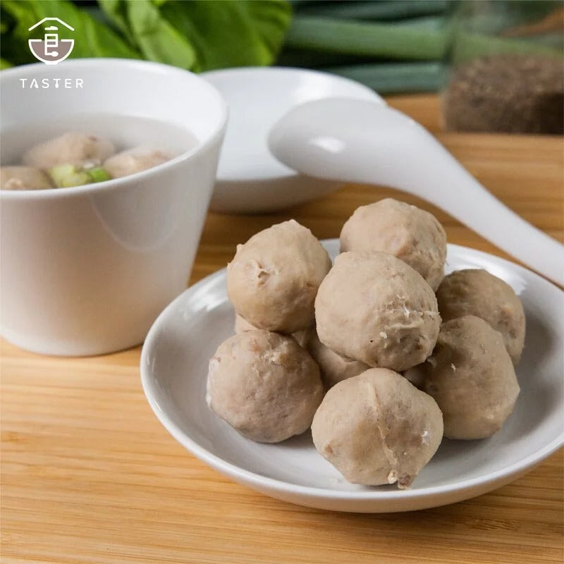 禮鵝嘉文1976|組合3 (經典茶香燻鵝x1包 + 極鮮鵝貢丸x1包 + 香滷鵝鐵蛋x2包 )