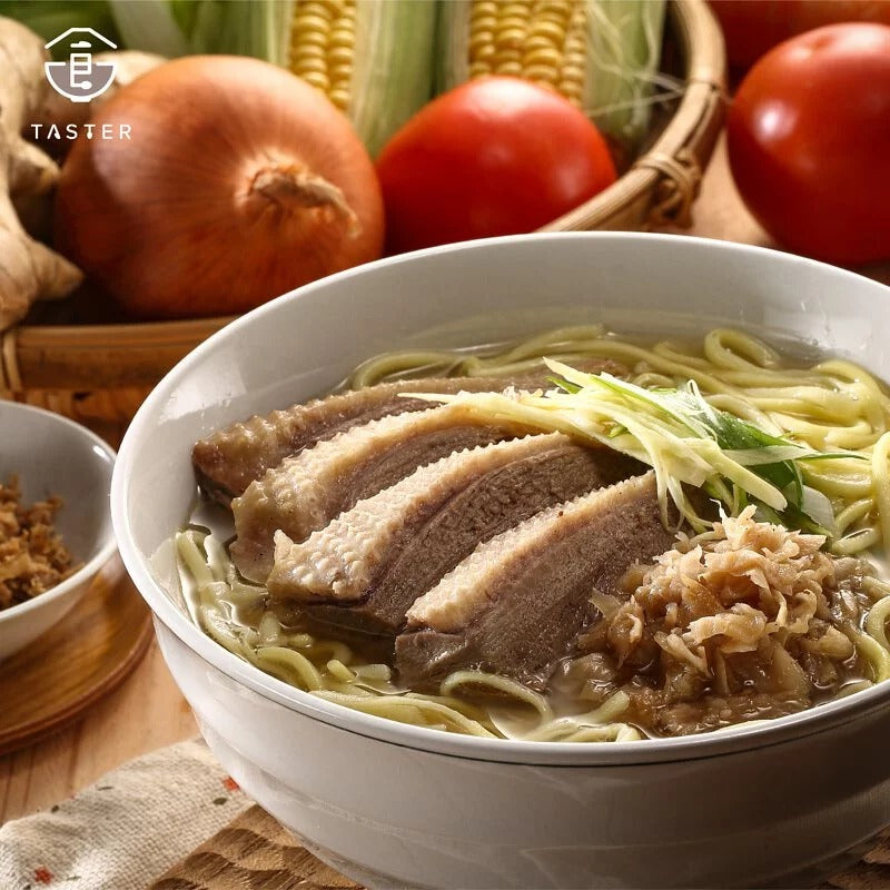 禮鵝嘉文1976|組合3 (經典茶香燻鵝x1包 + 極鮮鵝貢丸x1包 + 香滷鵝鐵蛋x2包 )