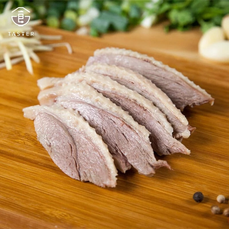 禮鵝嘉文1976|組合3 (經典茶香燻鵝x1包 + 極鮮鵝貢丸x1包 + 香滷鵝鐵蛋x2包 )