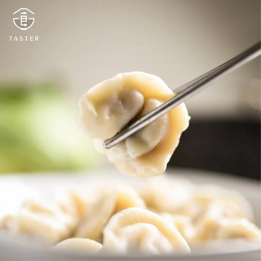 花田喜彘|含運組合二 (黑豬肉高麗菜水餃x2包+原味貢丸x1包+香菇貢丸x1包+原味香腸x1包)