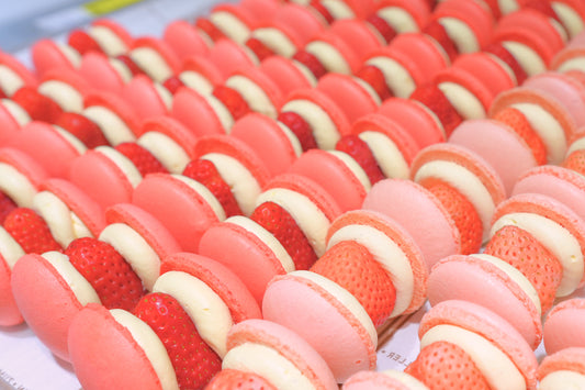 【在室甜點】48小時的莓好承諾：草莓馬卡龍禮盒