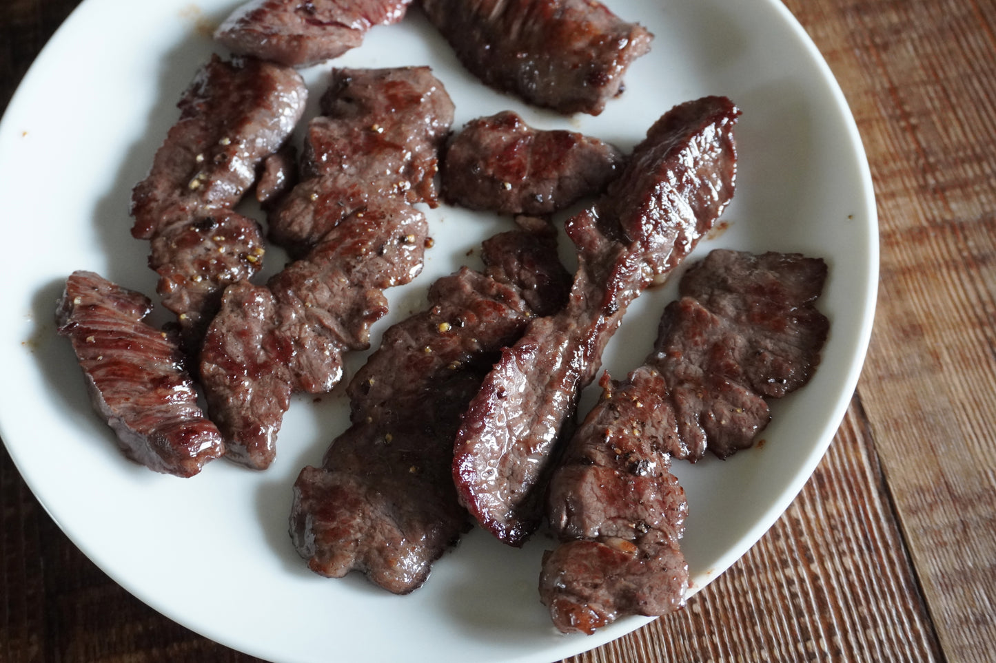 【農場晃晃】米其林御用：台灣安格斯厚切牛排＆燒肉饗宴組