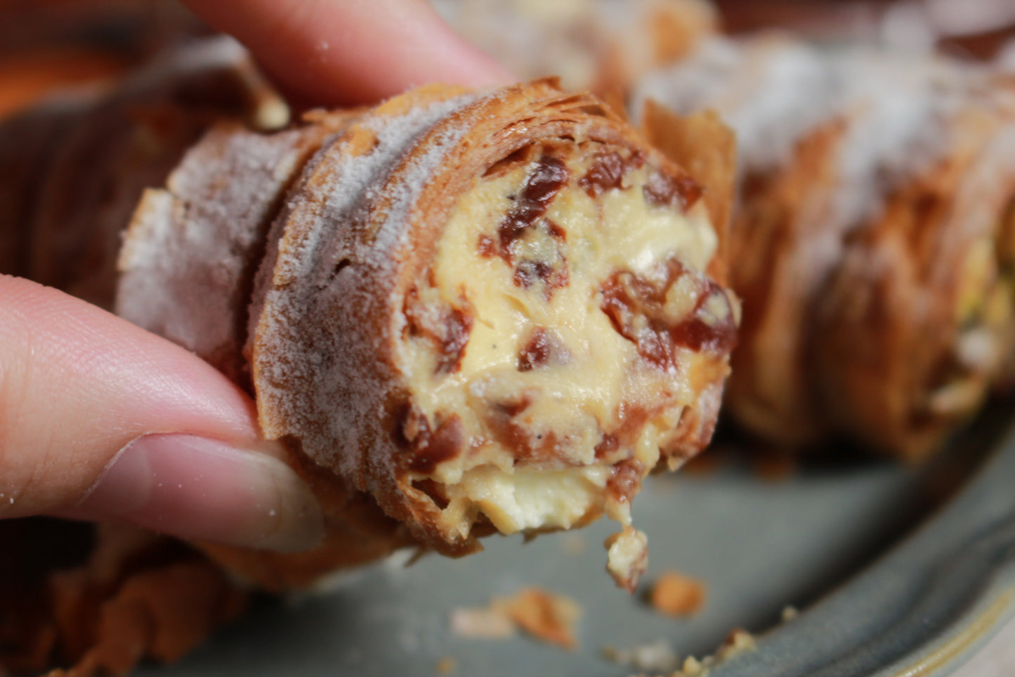 【在室甜點】48小時的莓好承諾：草莓馬卡龍禮盒