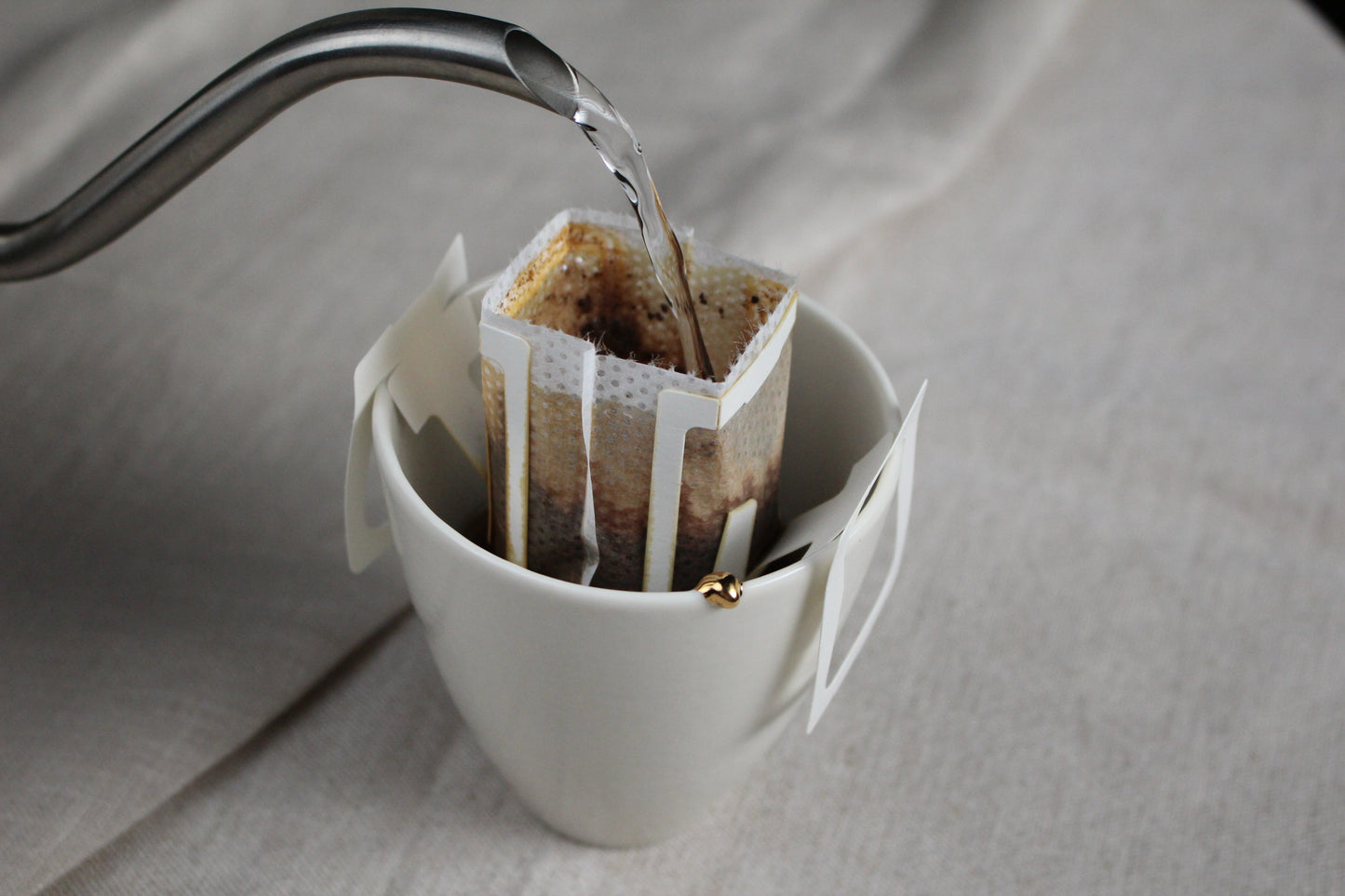 獨家【千秋陶坊】小金豆午茶杯盤組