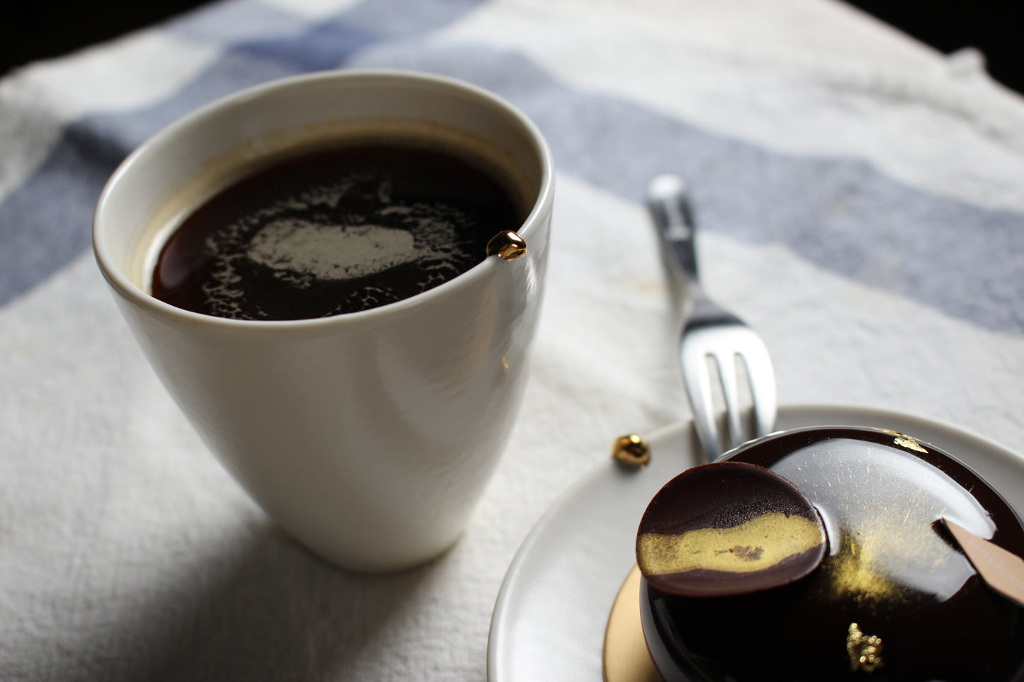 獨家【千秋陶坊】小金豆午茶杯盤組